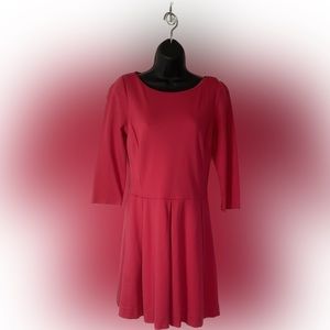 Banana republic pleated scoop neck skater 3/4 sleeve pocketed bright pink dress